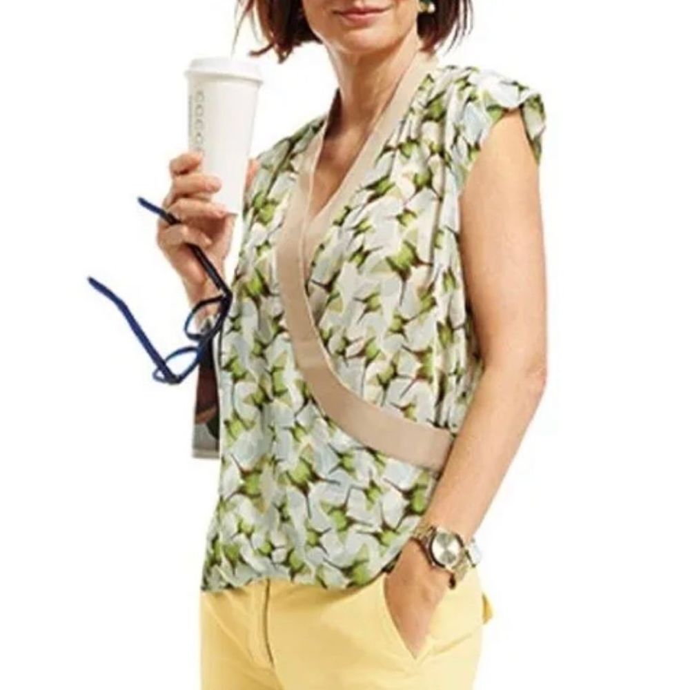 Cabi Sheer Butterfly Print Wrap Style Blouse Top Women’s Medium